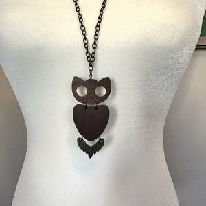 Dangly Wood Owl Vintage Statement Necklace